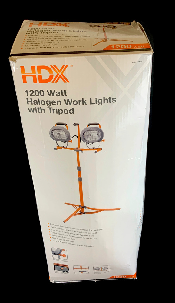 HDX 1200w Halogen Work Lights w/ TriPod USA Pawn