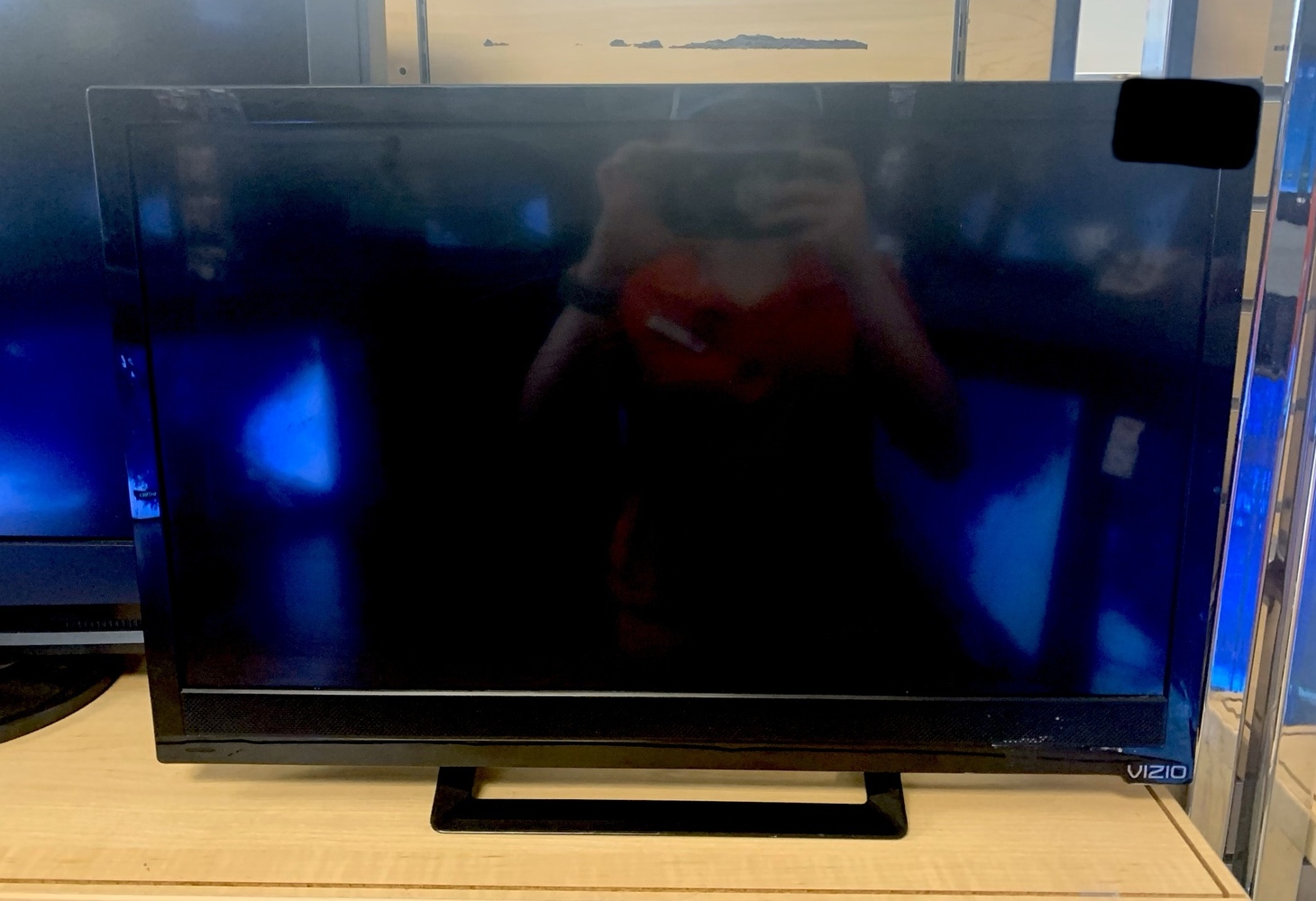 Vizio 23" TV with Remote Model E231B1 USA Pawn