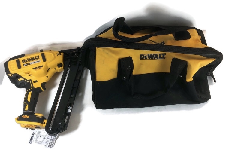 Dewalt DCN650 20Volt Max LithiumIon Cordless 15Gauge Finish Nailer