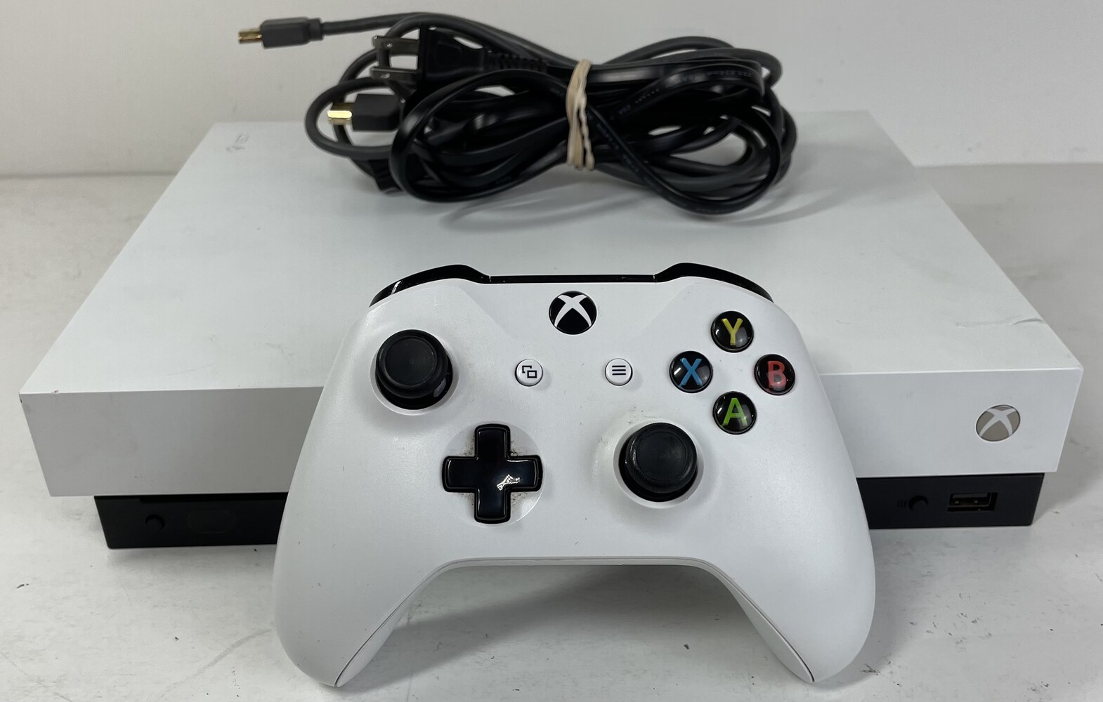 Microsoft Xbox One X 500GB White | USA Pawn