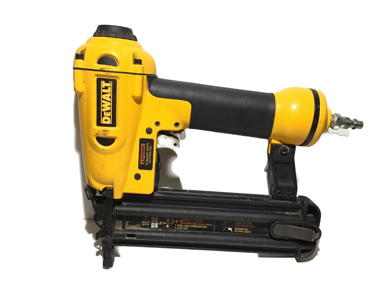 DEWALT Brad Nailer Kit, 18GA, 5/8Inch to 2Inch Model D51238 USA Pawn