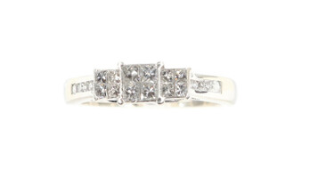 Women's 0.50 ctw Princess & Round Cut Diamond Engagement Ring in 14KT White Gold