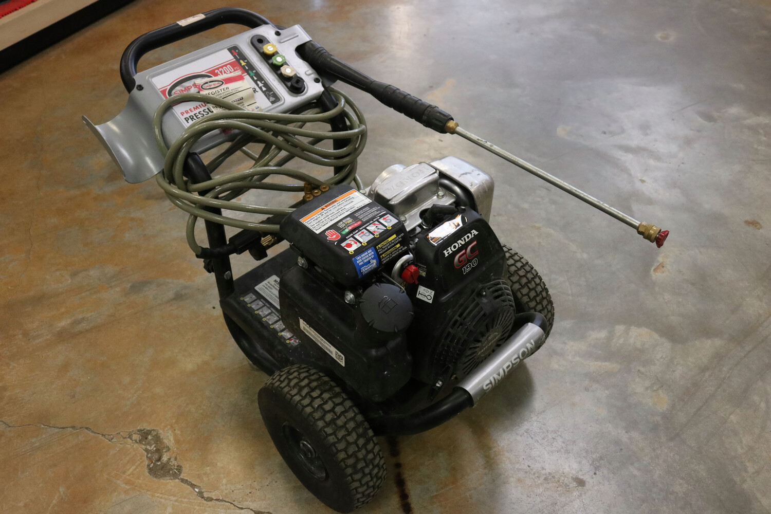 Simpson MSH3125A 3200 PSI Gas Powered Pressure Washer USA Pawn