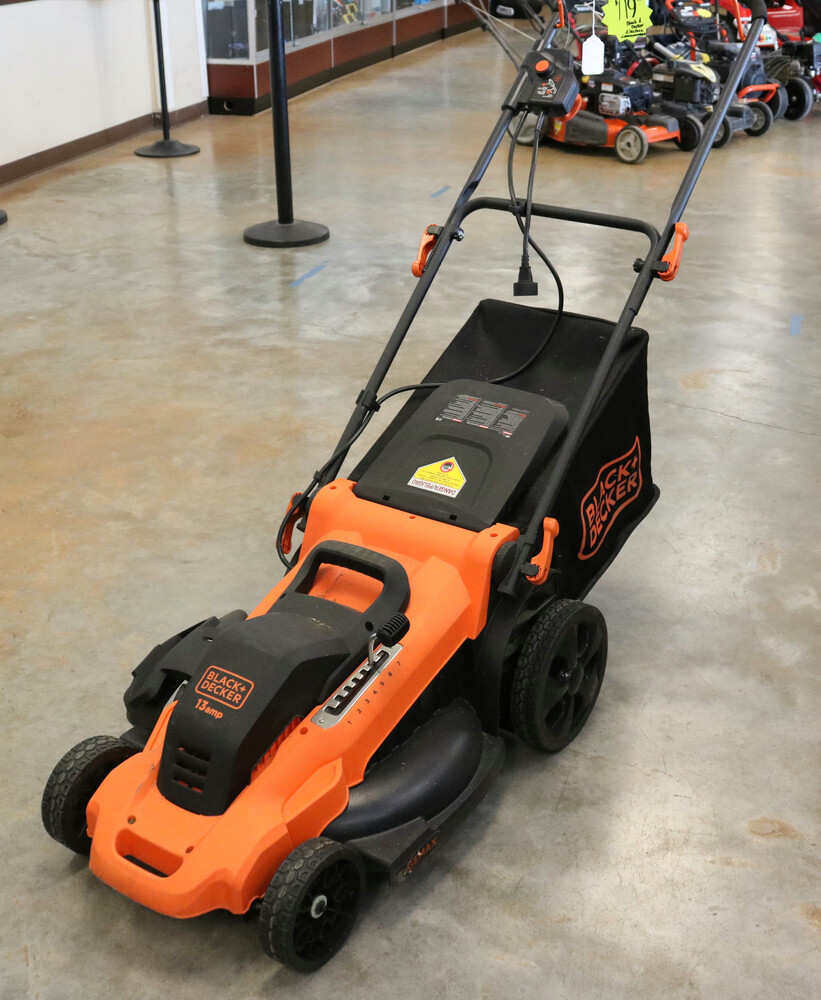 Black & Decker MM2000 Electric Lawn Mower USA Pawn