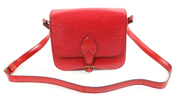 Beautiful Authentic Louis Vuitton Cartouchiere Red Epi Leather Shoulder Bag