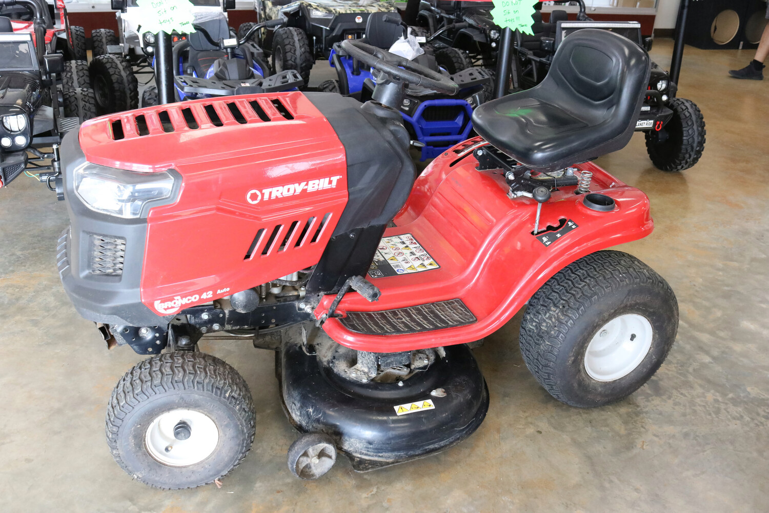 troy-bilt-42-riding-mower-usa-pawn