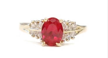 Women's 14KT Yellow Gold NJW Oval Cut Bright Red Gemstone with Round CZs Ring 