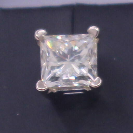  Beautiful 1.42TCW Princess Cut Diamond Earrings set in 14K White Gold