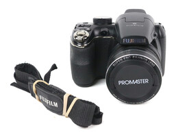 Fujifilm FinePix S4500 Digital Camera