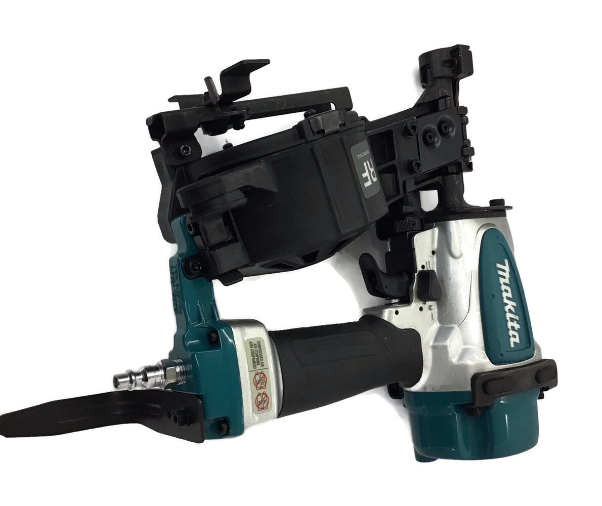 makita an454 15 Degree 13/4 in. Pneumatic Coil Roofing Nailer USA Pawn