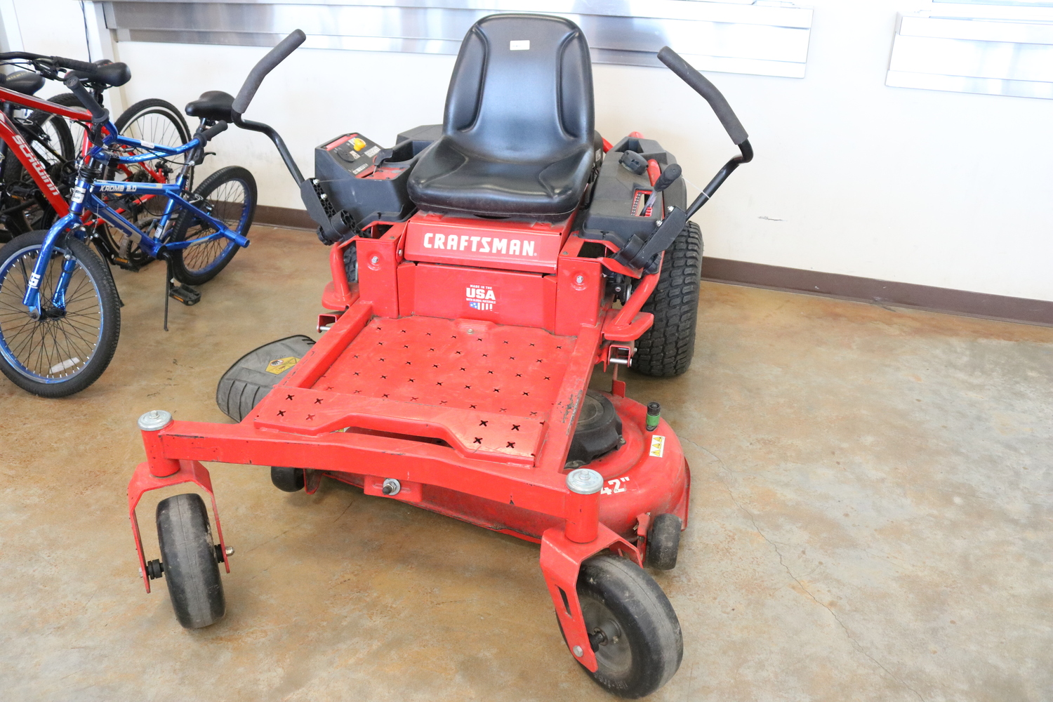 Craftsman 17ADFACS093 42" Gas Powered Zero Turn Lawn Mower USA Pawn