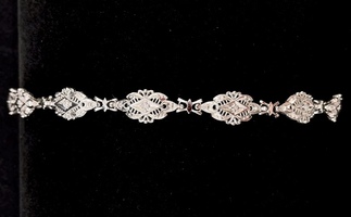  Gold Women's Bracelet With Diamonds 14Kt Length 7