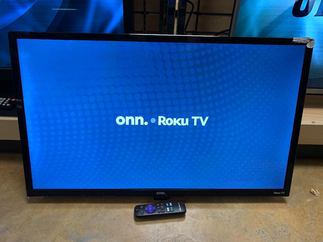 32" ONN 100012589 Roku Smart LED TV No Legs USA Pawn