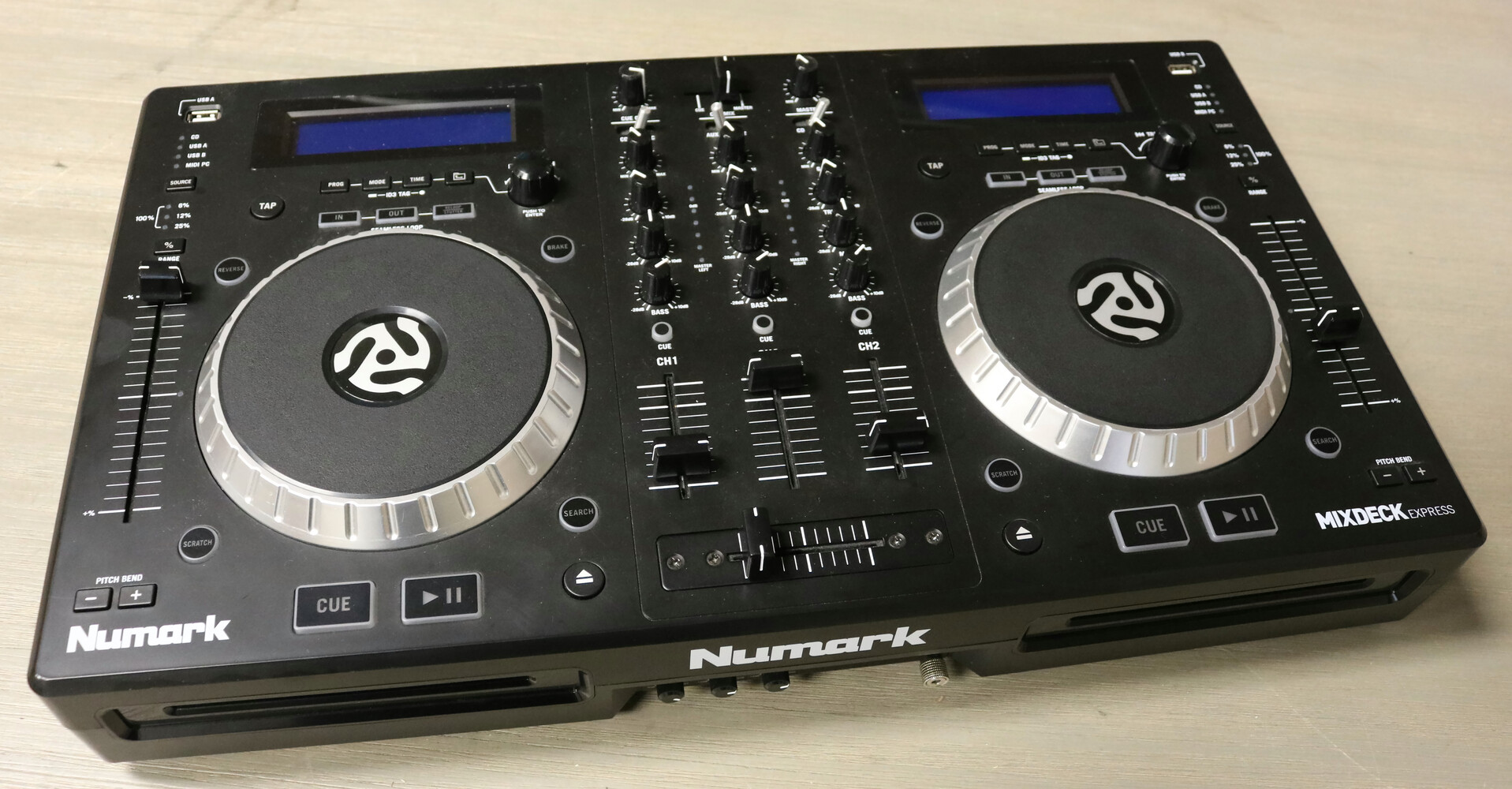 NUMARK MIXDECK EXPRESS DJ Mixer USA Pawn