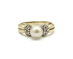  Ladies 14K Yellow Gold 3.60g Cultured Pearl Diamond .16CTW Ring Size - 7