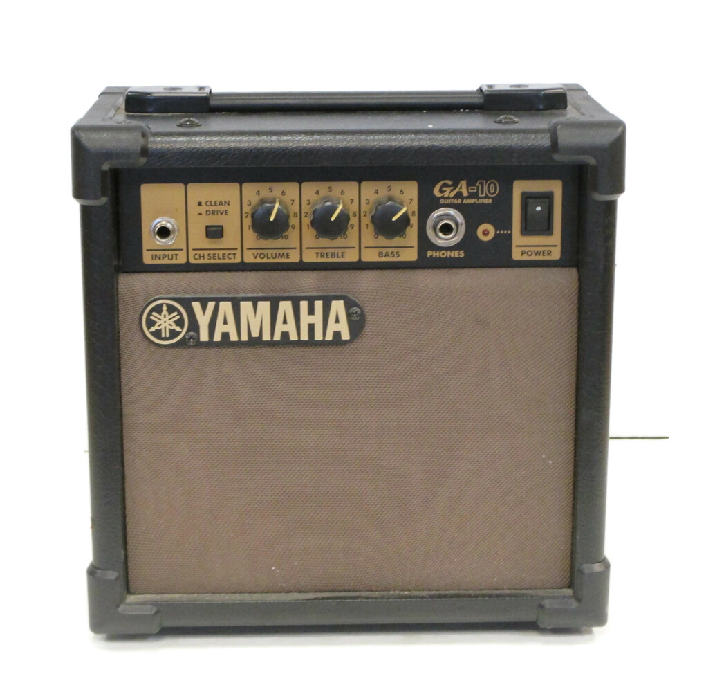 Yamaha GA10 Electric Guitar Practice Amplifier 10W With Overdrive