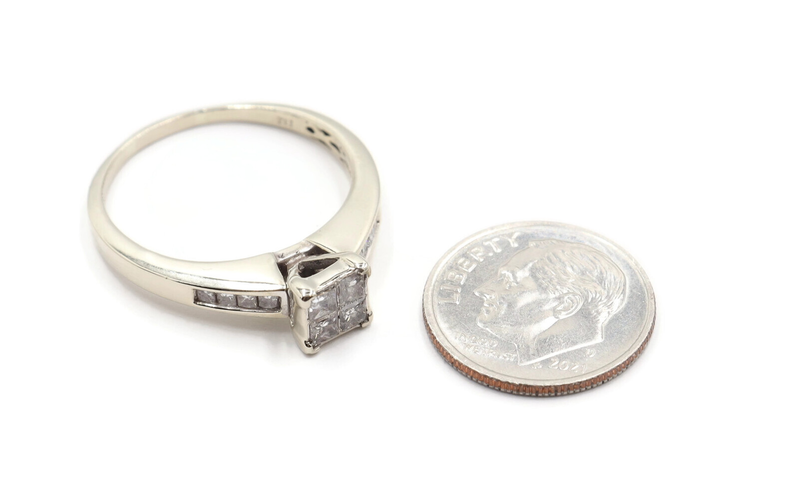  Women's ZEI 1.05 ctw Princess Cut Diamond Engagement Ring in 14KT White Gold 