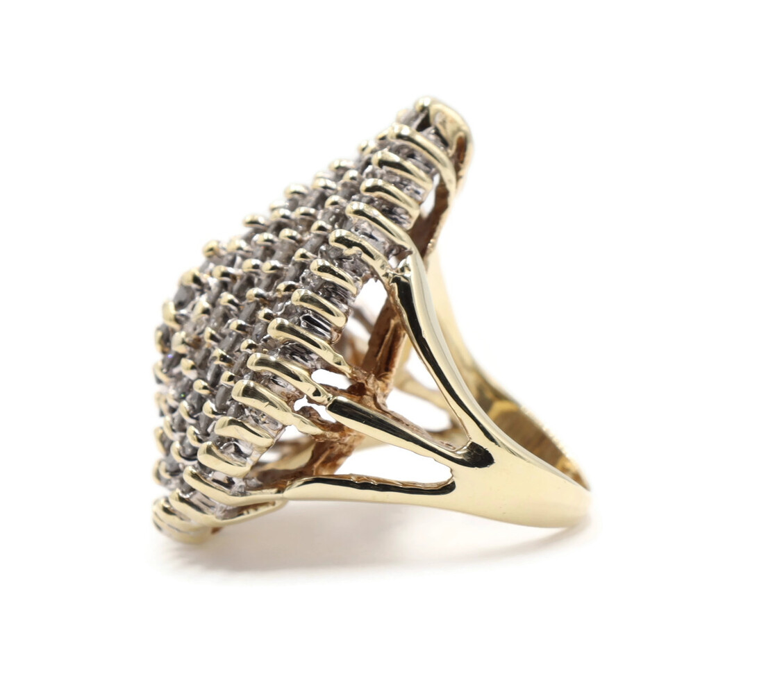 Women's Large 3.50 ctw Round Diamond Estate Ring in 14KT Yellow Gold Size 6