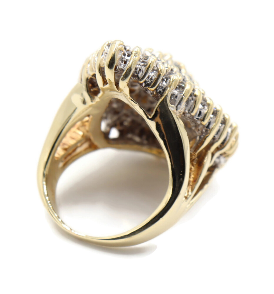Women's Large 3.50 ctw Round Diamond Estate Ring in 14KT Yellow Gold Size 6