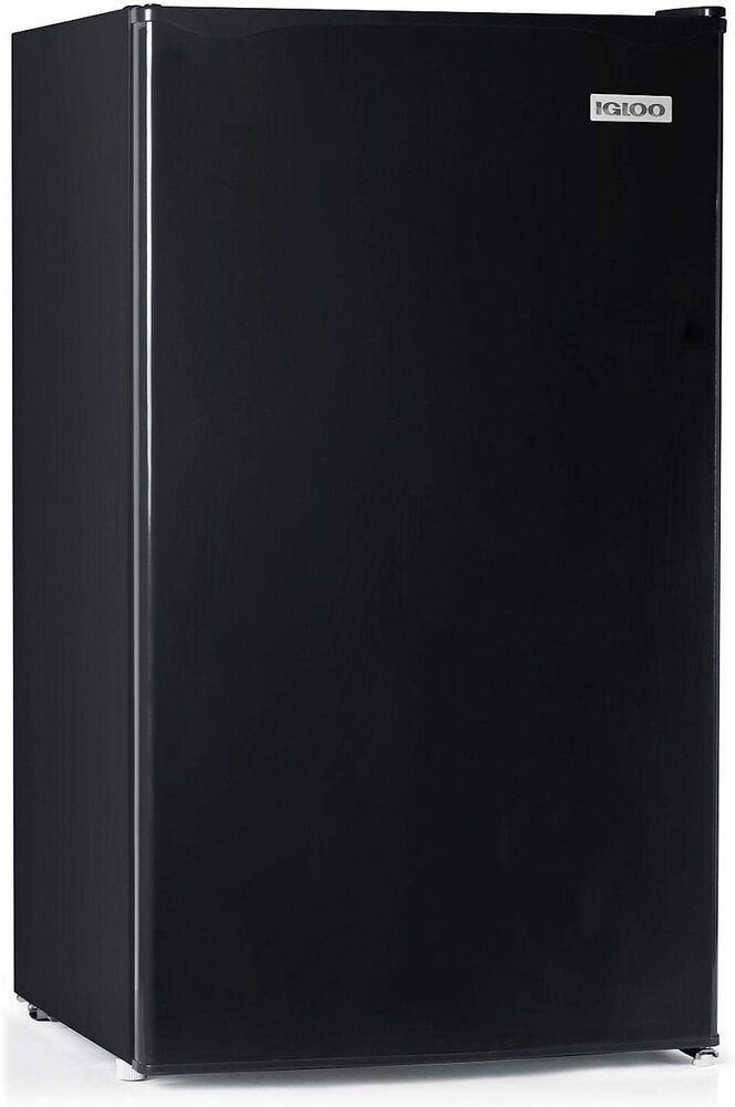 Igloo IRF32BK Dorm Sized Refrigerator USA Pawn