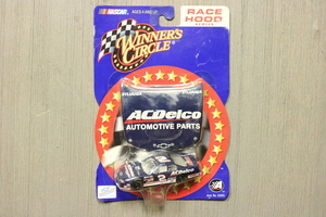 #2 KEVIN HARVICK 2001 ACDELCO BUSCH CHAMPION CHEVY HOOD 2001 WINNERS CIRCLE 1:64