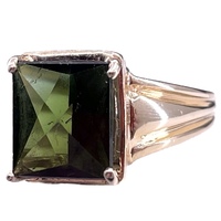 Gold Ladies Green Gemstone Ring 14kt Size 5