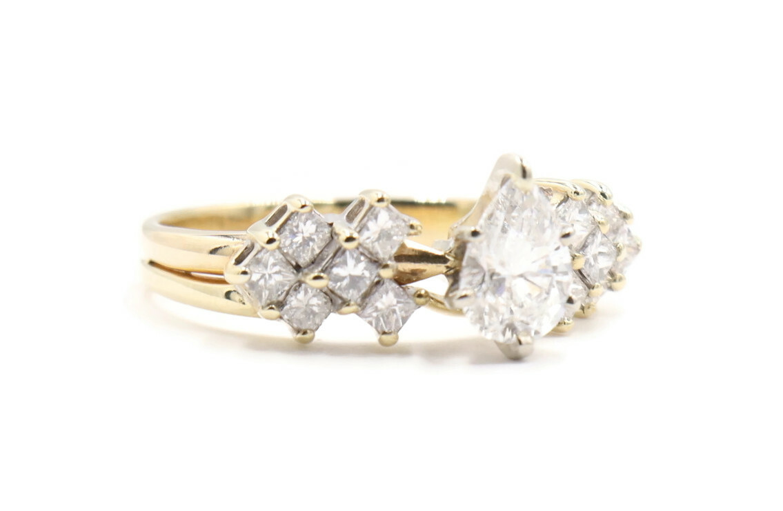 1.82 cttw Pear and Princess Cut Diamond Wedding Ring Set in 14KT Yellow Gold