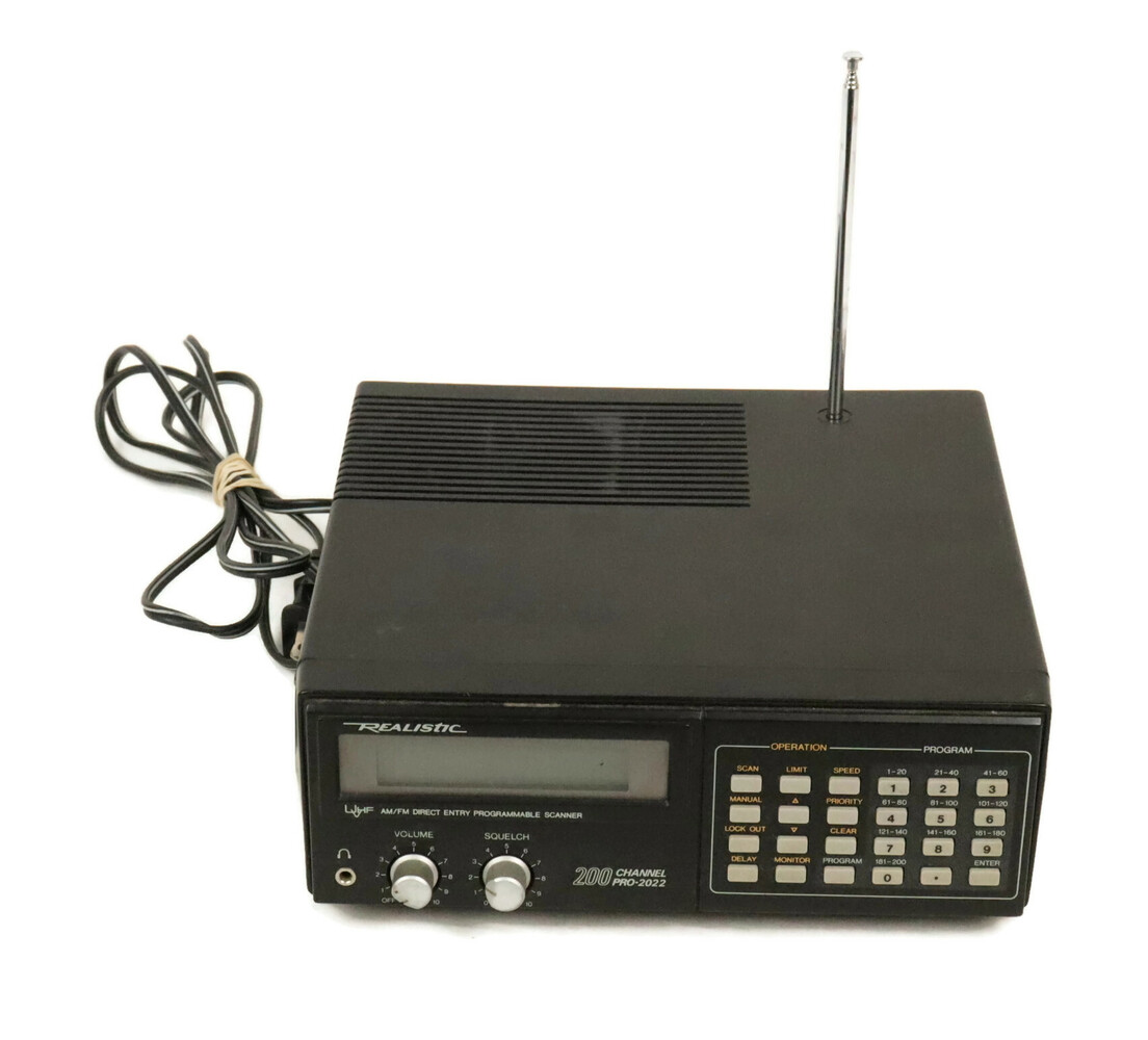 Realistic 200 Channel Pro 2022 Radio Scanner Model 20127 USA Pawn