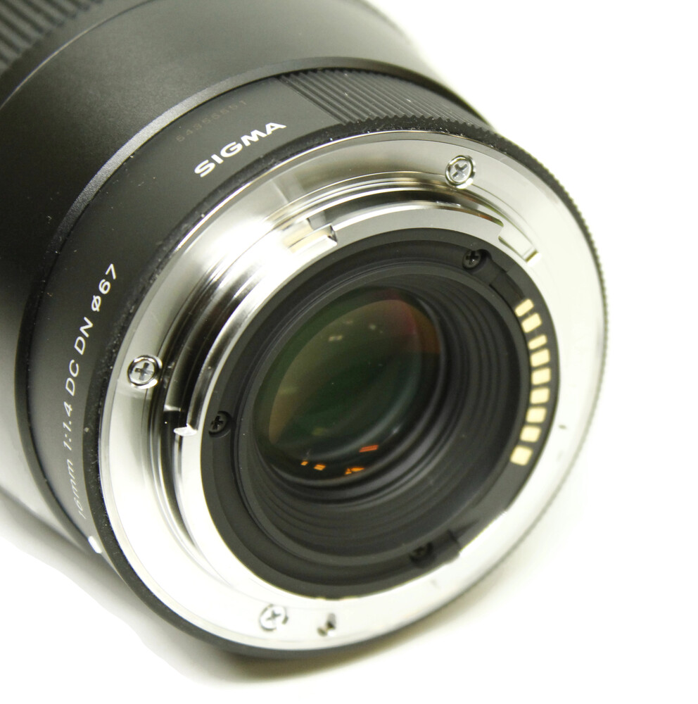 Sigma 16mm f/1.4 DC DN Contemporary Lens Canon EFM Digital Mirrorless Camera USA Pawn