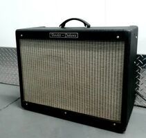 FENDER PR 246 Electric Guitar Amplifier- Pic for Reference