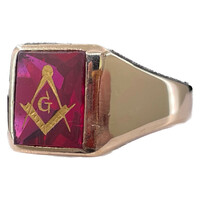 Gold Gentleman's Masonic Ring 14kt Size 11