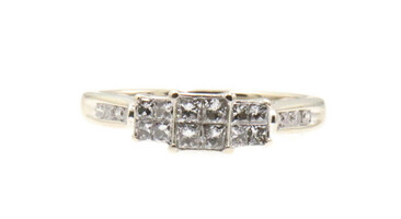 Women's Princess Cut Past, Present, And Future 0.80 Ctw Diamond Engagement Ring