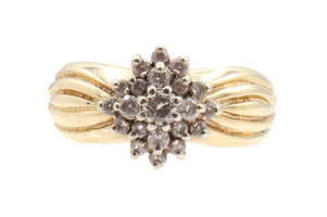 Women's 0.34 Ctw Round Diamond Marquise Cluster Estate Ring In 14KT Yellow Gold