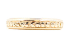 14KT Yellow Gold Art Carved 4.8mm Repousse Floral Carved Wedding Band Ring 7.0g