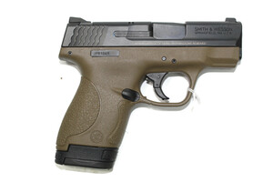 SMITH AND WESSON M&P SHIELD 40