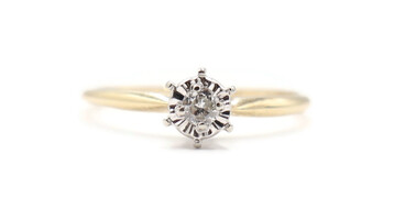 Women's Classic 0.10 ctw Round Diamond Solitaire Engagement Ring in 10KT Gold 