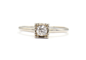 Women's 0.20 ctw Round Diamond Solitaire Engagement Ring In 14KT White Gold 