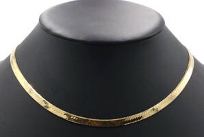 High Shine Heavy 14K Yellow Gold 18g Classic Herringbone Necklace 18 Inch 5.3mm 