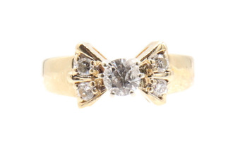 High Fashion Trending 14KT Yellow Gold 0.60 ctw Round Diamond Bow Ring - 3.31g