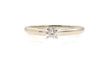 Women's 0.27 ctw Round Diamond Solitaire Engagement Ring In 14KT White Gold 