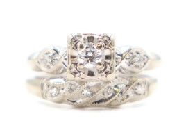 Women's Estate 0.22 ctw Round Diamond 14KT Gold Keepsake Wedding Ring Set 4.7g