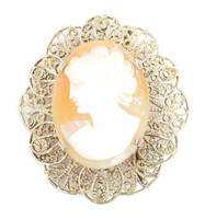 Women's Estate Beautiful Cameo Brooch / Pendant with 14KT Yellow Gold Filigree 