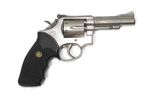 SMITH AND WESSON Model 15 .38spl Revolver