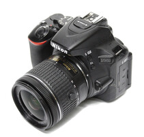 Nikon D5600 Digital SLR 24.1 Mega Pixel Camera With 18-55mm 1:3.5-5.6G VR Lens