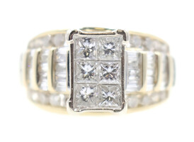 Women's 3.00 ctw Princess Cut Diamond Cluster 14KT Yellow Gold Engagement Ring 