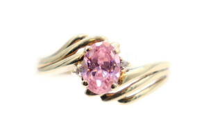Women's 10KT Yellow Gold Pink Oval Cut CZ w/ 0.01 Ctw Diamond Accent Ring Size 6