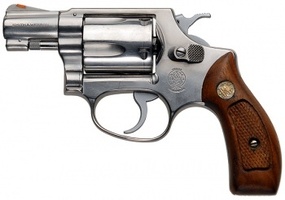 SMITH AND WESSON 36 .38 Special Double Action Revolver