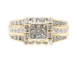 14KT Yellow Gold 0.85 ctw Round, Baguette, & Princess Cut Diamond Cluster Ring 