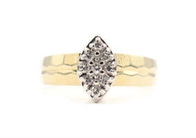Women's Estate 0.26 Ctw Round Diamond Marquise Cluster in 10KT Yellow Gold Ring