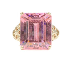 Women's 10KT Yellow Gold 36.0 Ctw Pink Rectangle Cut Cubic Zirconia Ring Size 6